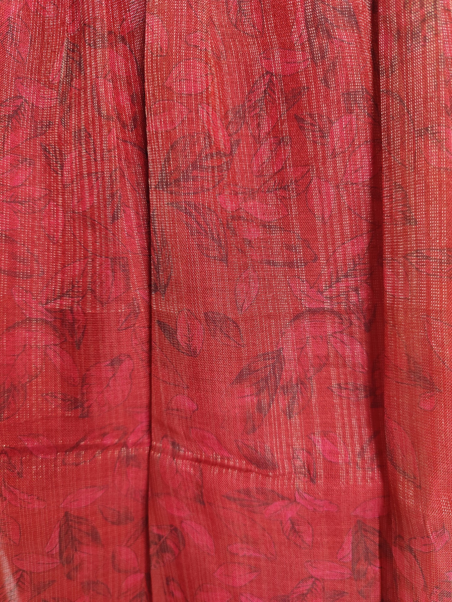 Rustic Elegance: Block-Printed Kurti with Contrasting Colors
