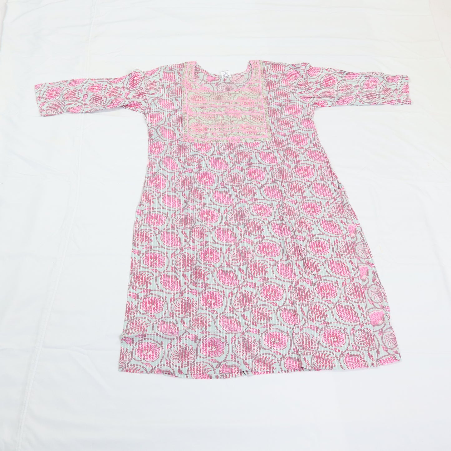 Kurta with Embroidered Neckline and Pink Block Print