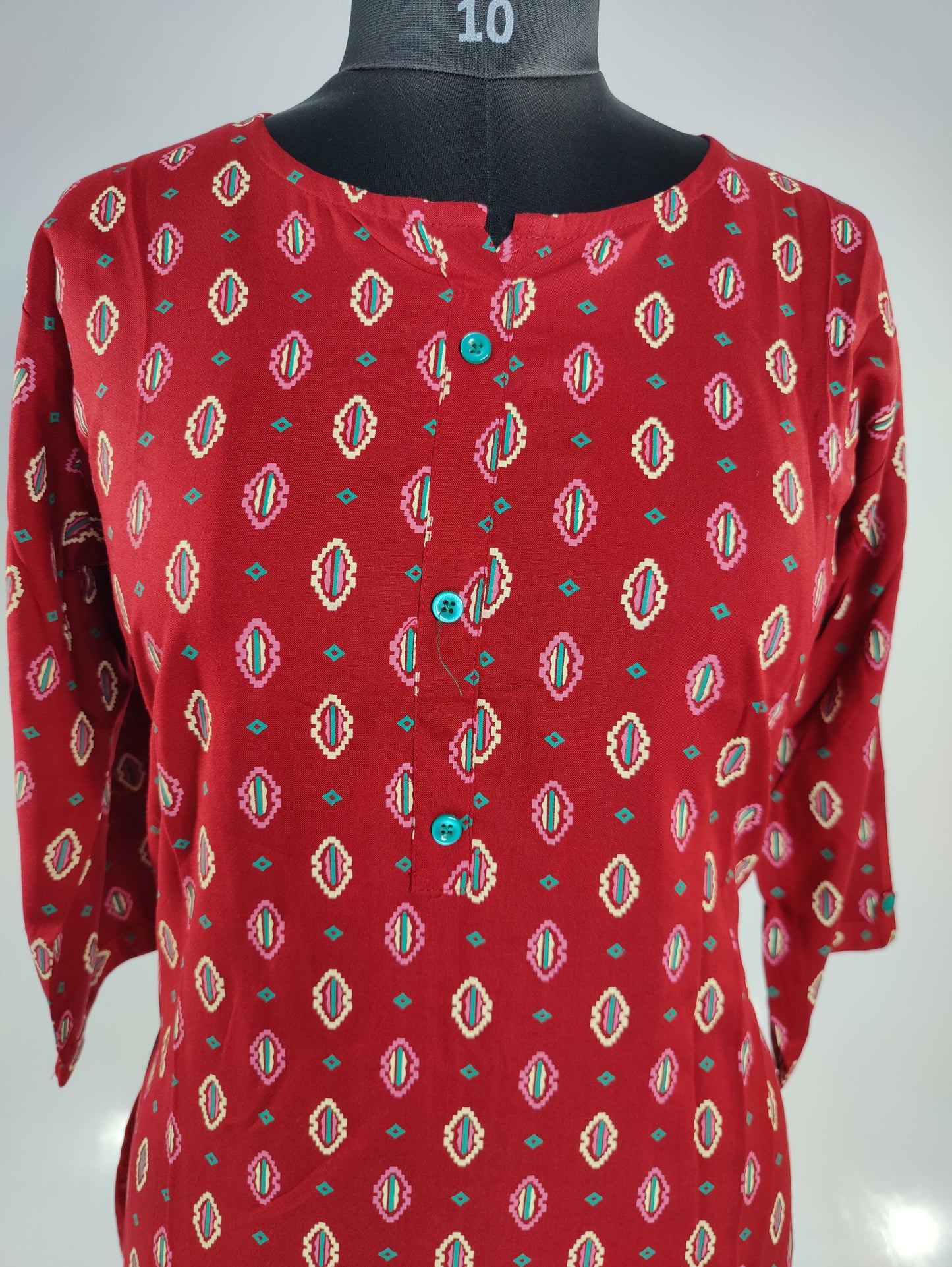 Maroon Kurta with Intricate Geometric Pattern