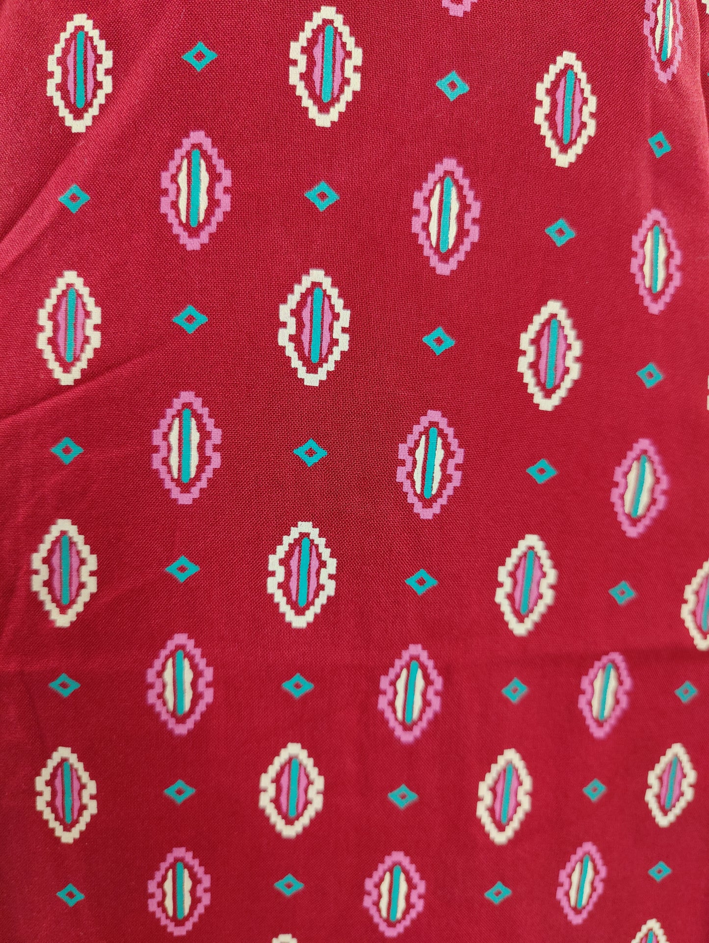 Maroon Kurta with Intricate Geometric Pattern