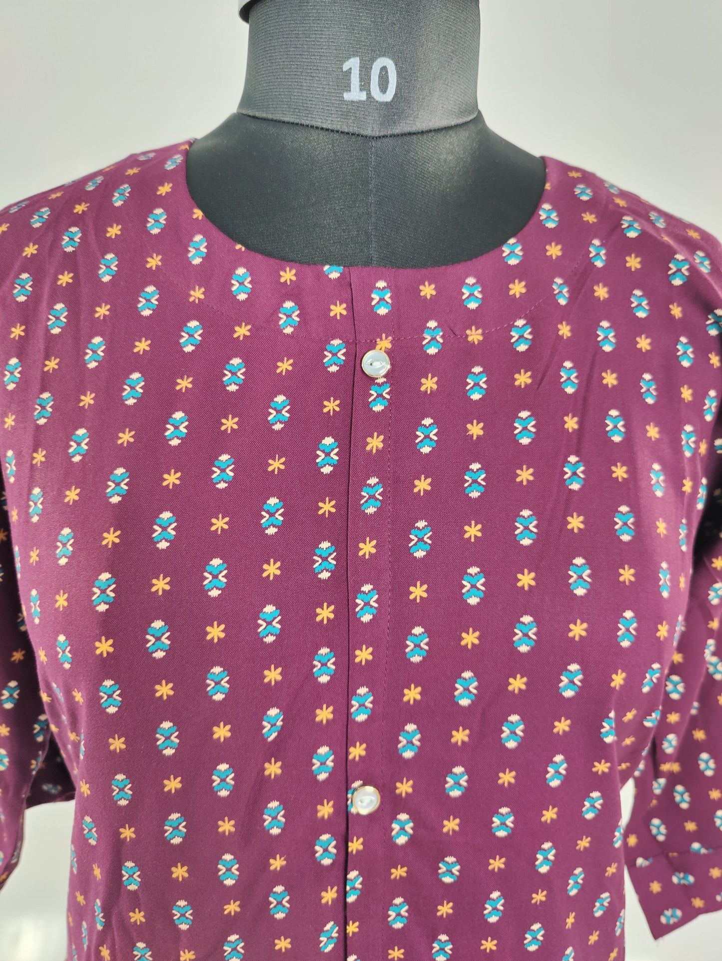 Vintage Vibes: Maroon Kurta with Retro Print