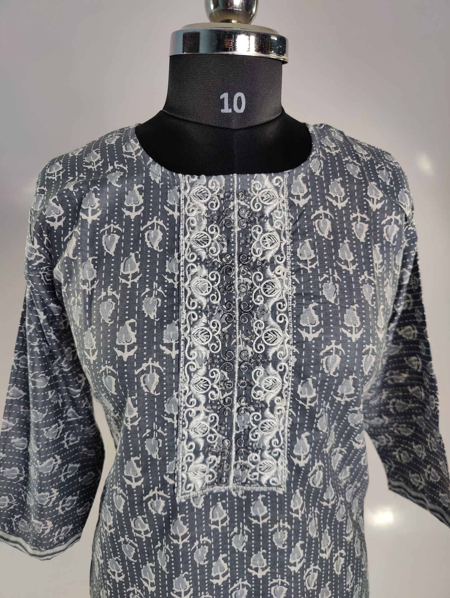 Cozy Comfort: Grey Cotton Kurta Pyjama Set with Dupatta