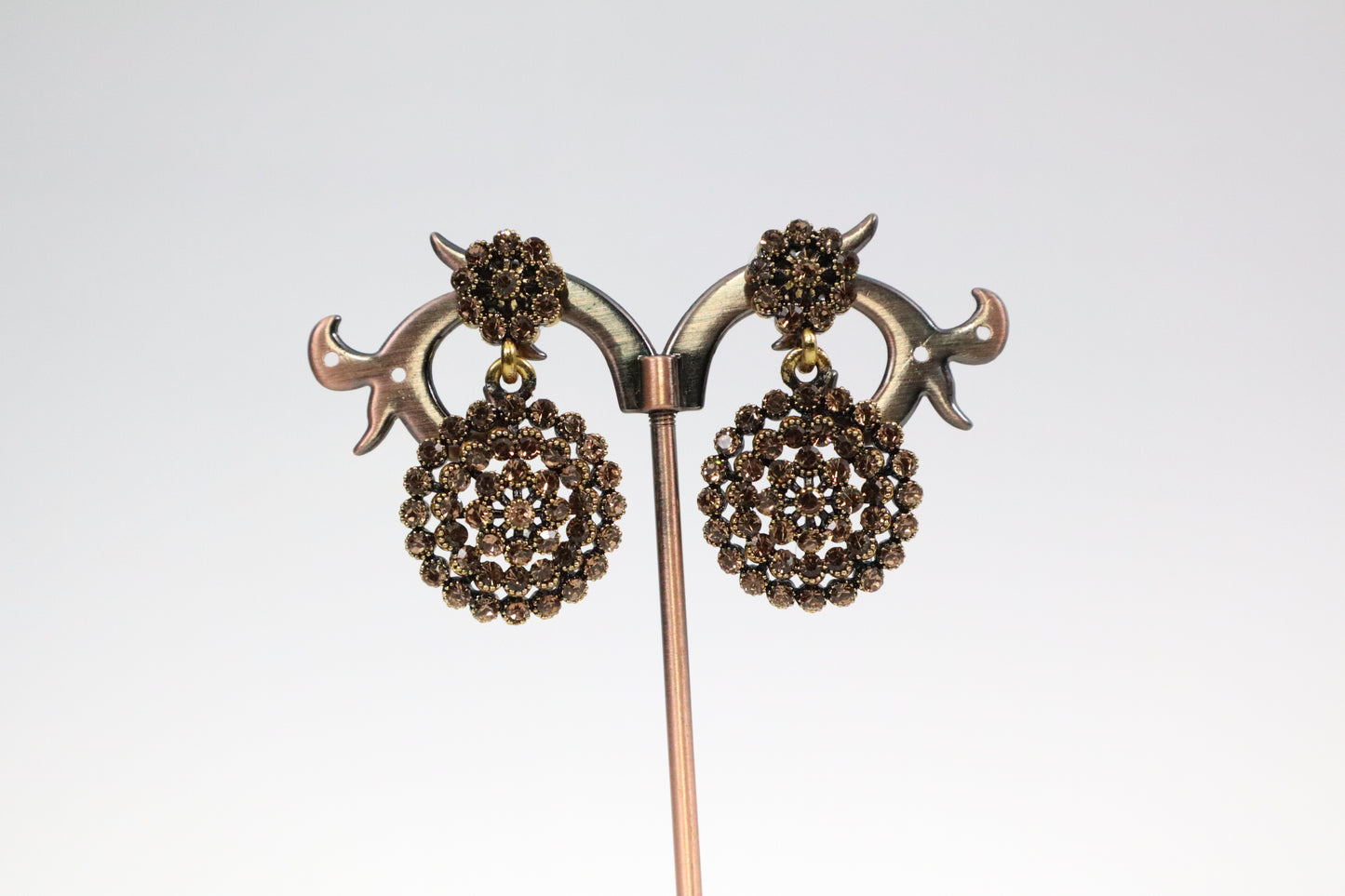 Elegant Crystal Drop Earrings (KN1650)