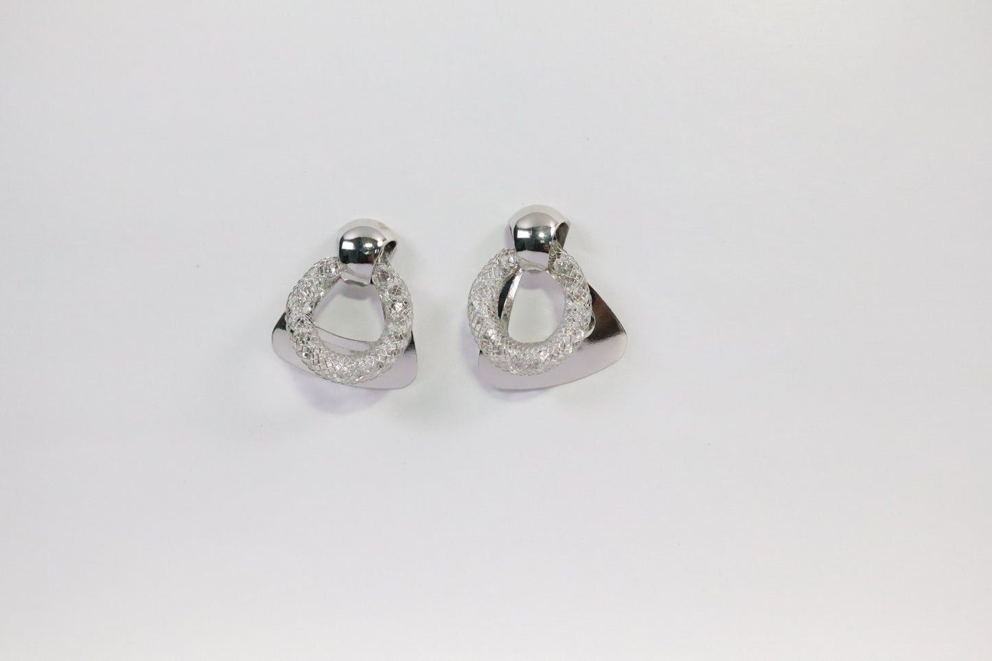Geometric Circle Stud Earrings (SAP S21)