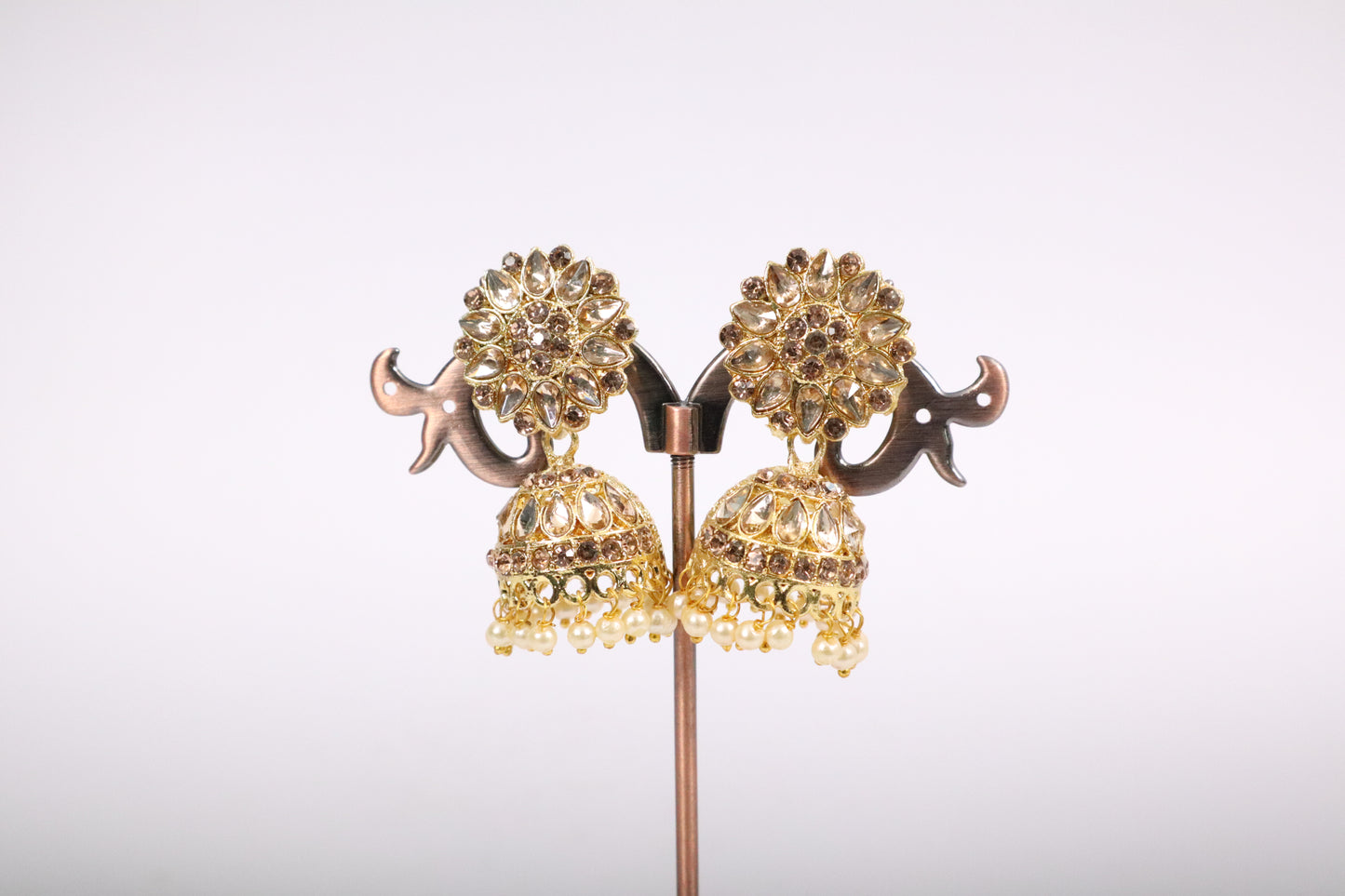 Vintage-Inspired Jhumka Treasures (DH ZG758)