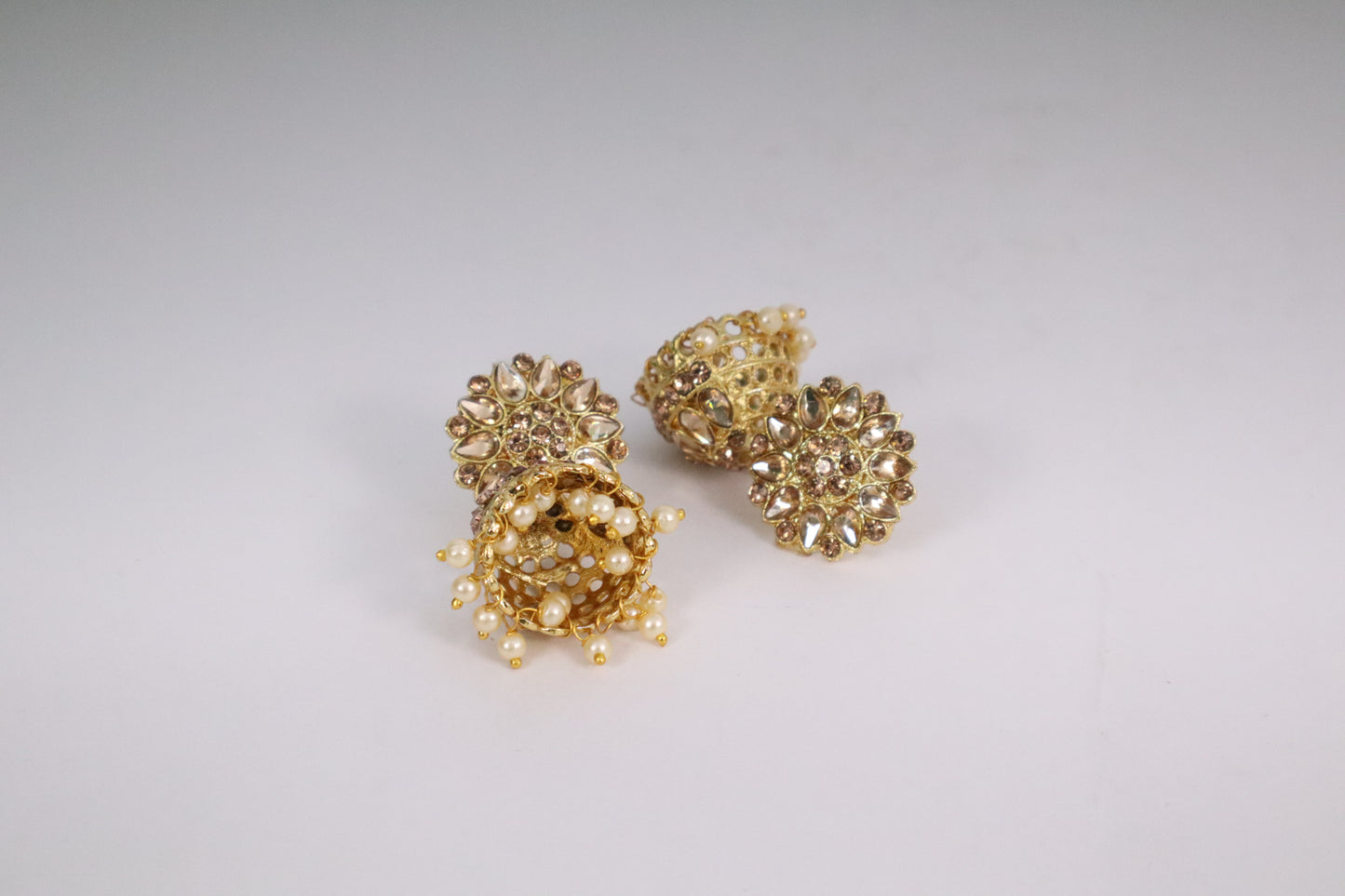 Vintage-Inspired Jhumka Treasures (DH ZG758)