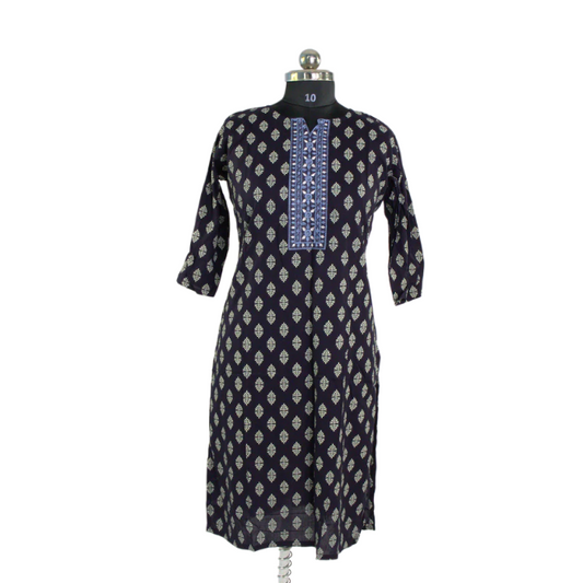 Black Geometric Kurta with Embroidered Detailing