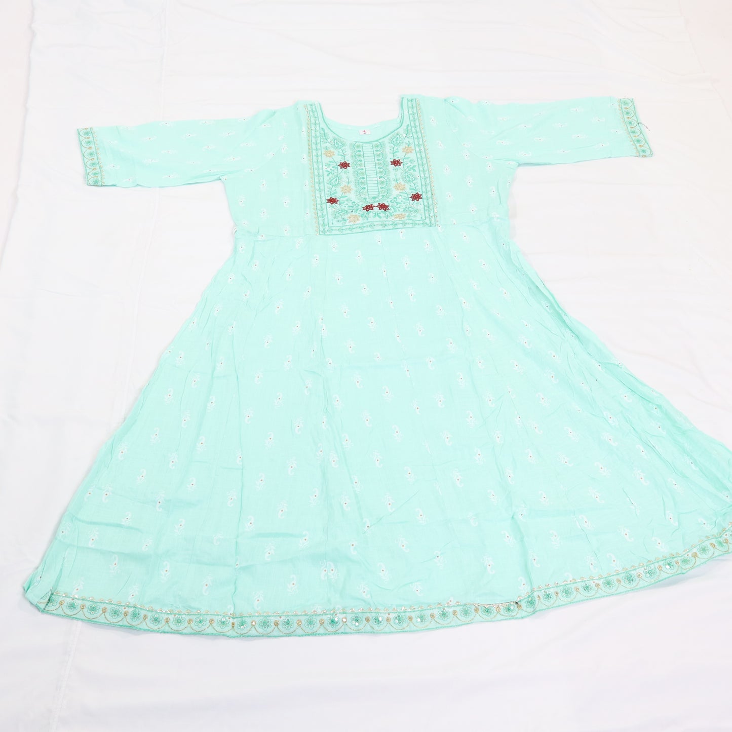 Sea Green Embroidered Kurta with Floral Motifs