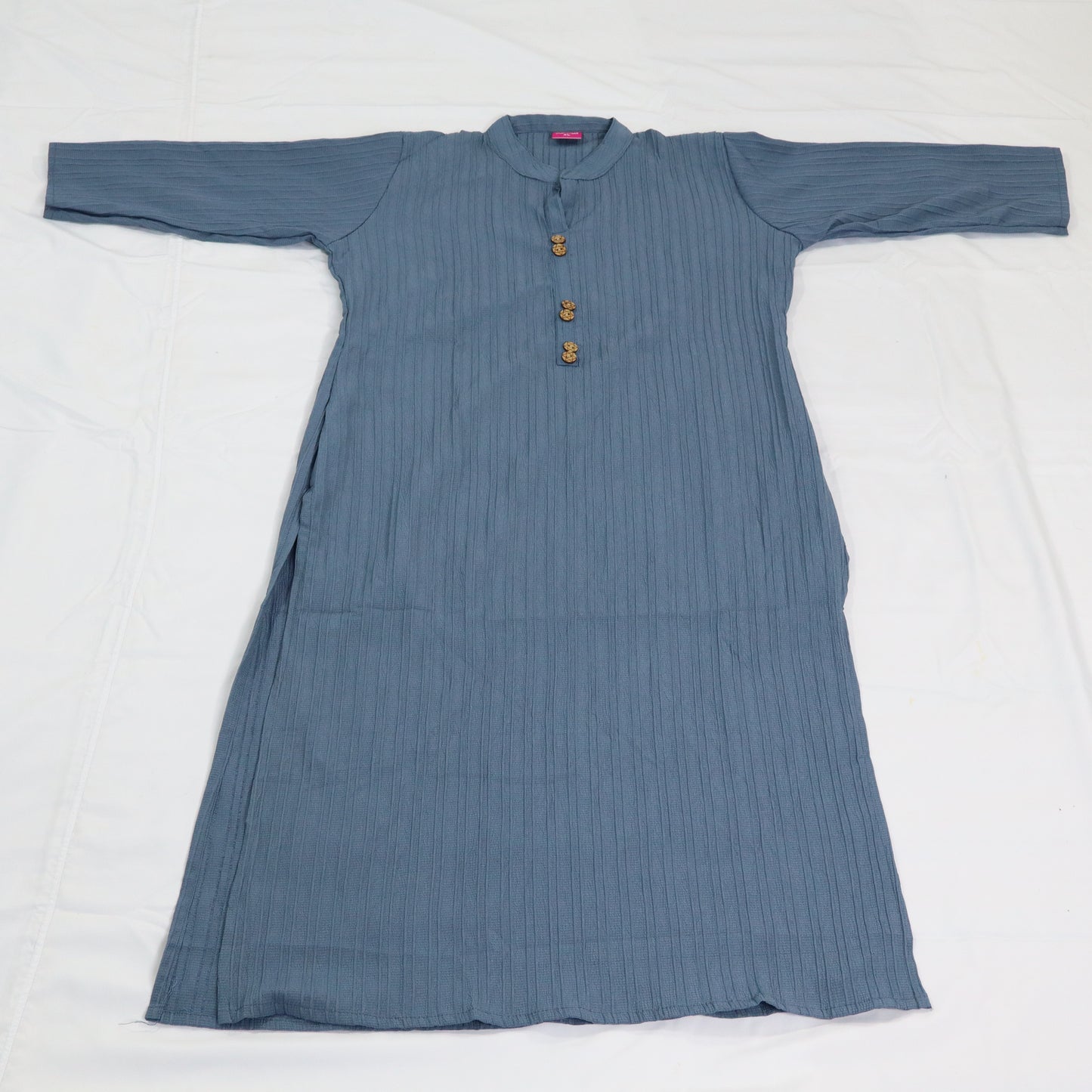 Serene Serenity: Textured Kurti with Mandarin Collar