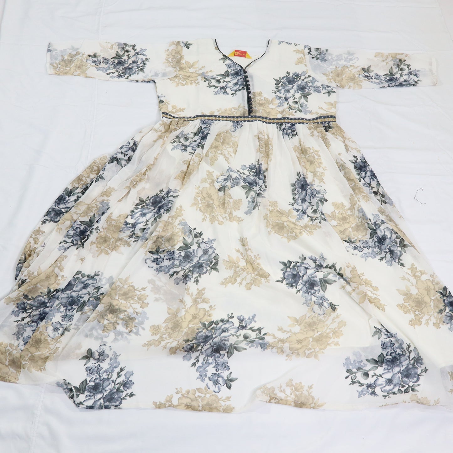 Romantic Blooms: White Floral Kurti with Embellished Waistband