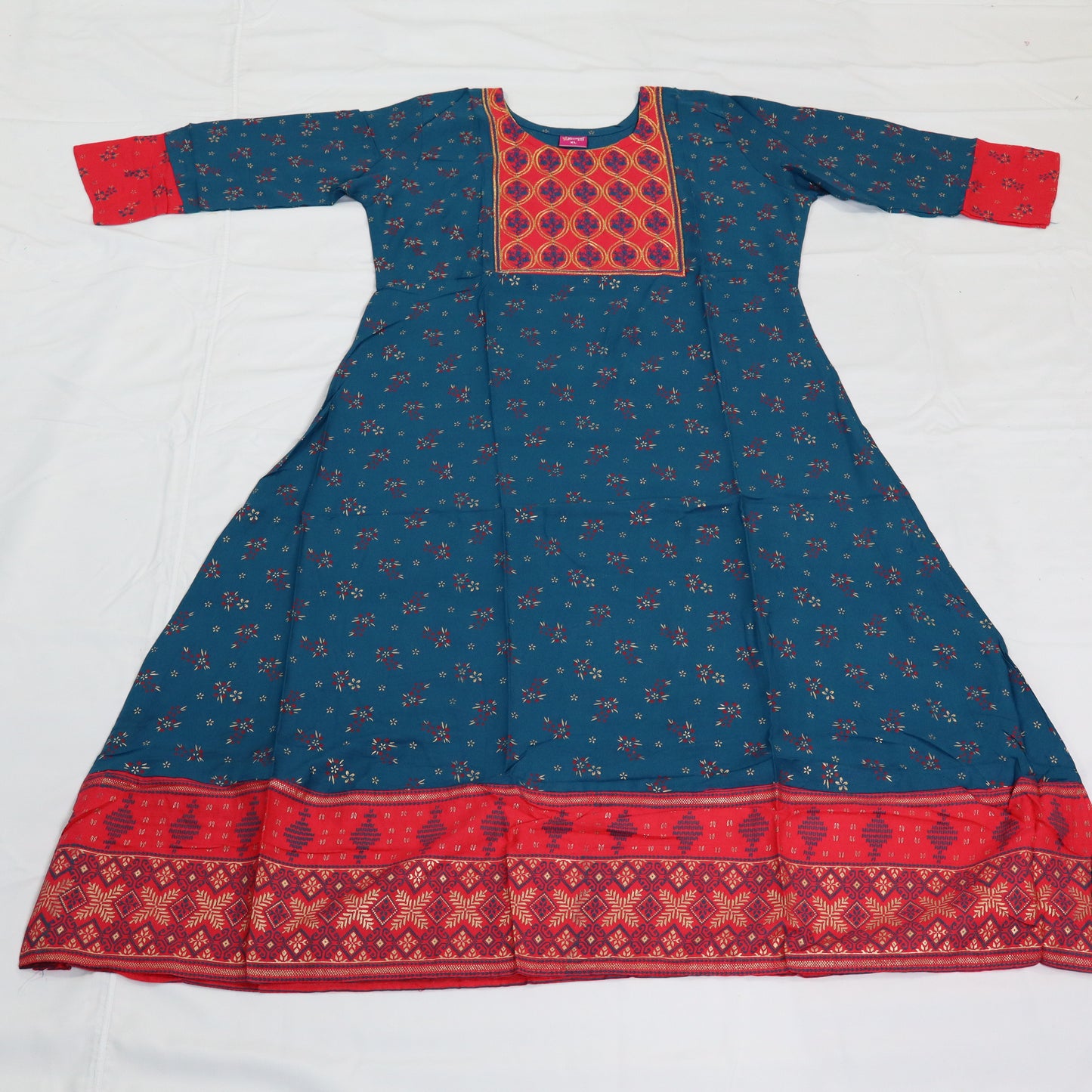 Vibrant Contrast: Blue and Red Printed Kurti