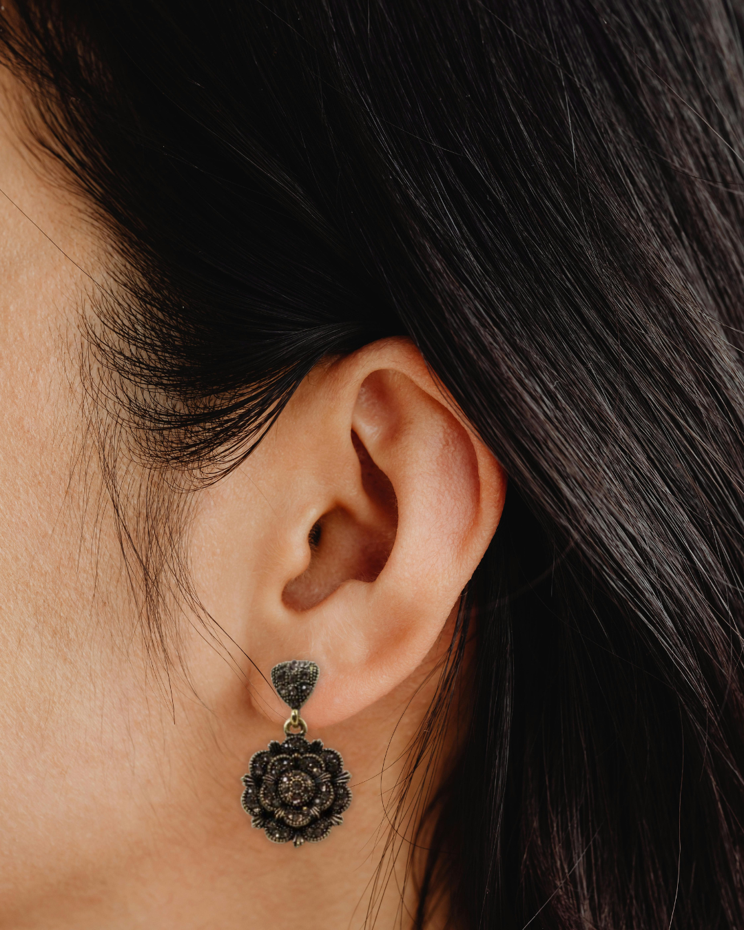 Bohemian Chic Floral Drop Earrings (KN1649)